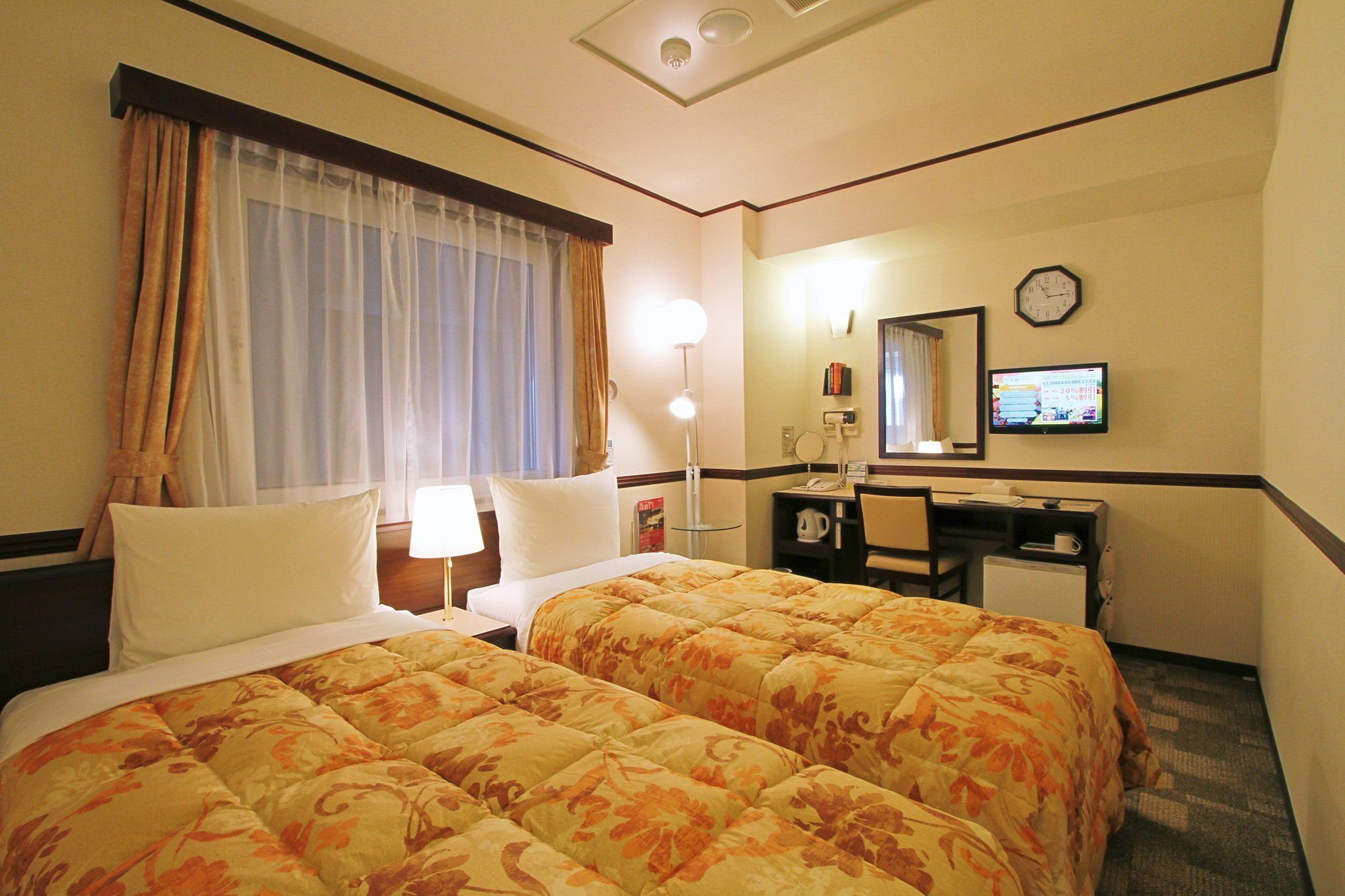 Toyoko Inn Tokyo Nihombashi Hamacho Meijiza Mae Екстер'єр фото